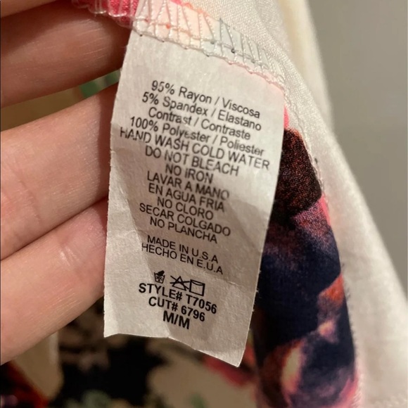 Womans tank top - Picture 7 of 10